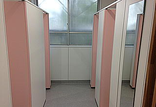 トイレ改修施工完了（女子トイレ）